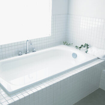 お風呂の水漏れ原因と修理を詳細解説！蛇口・シャワー・浴槽別ガイド